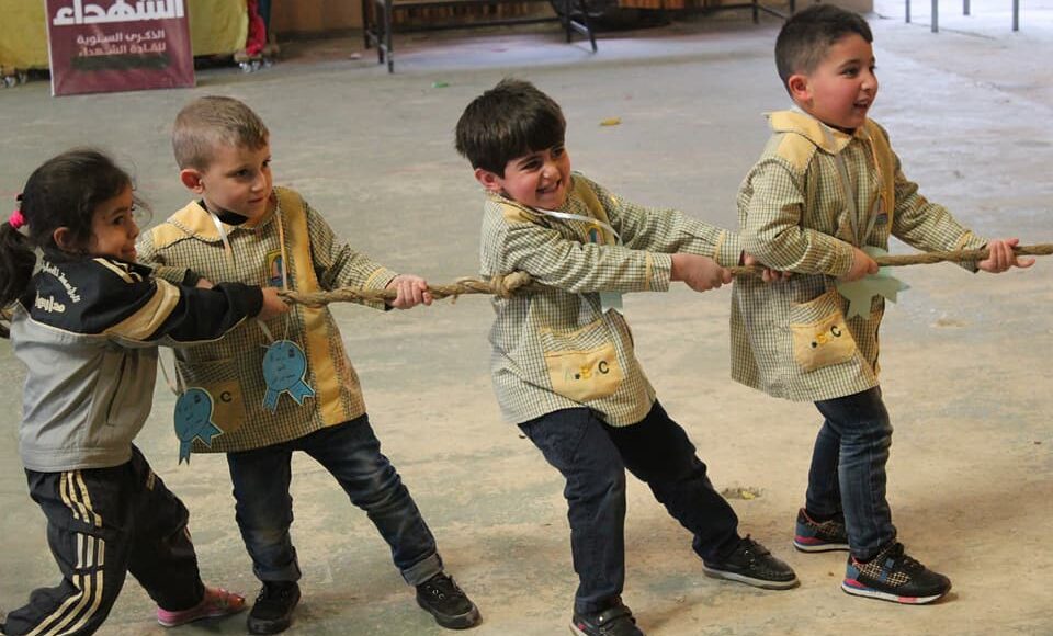 28167892_600559196959738_8806403468095691663_n