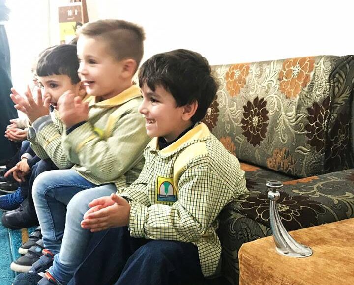 45759018_770977469917909_6918325834268803072_n