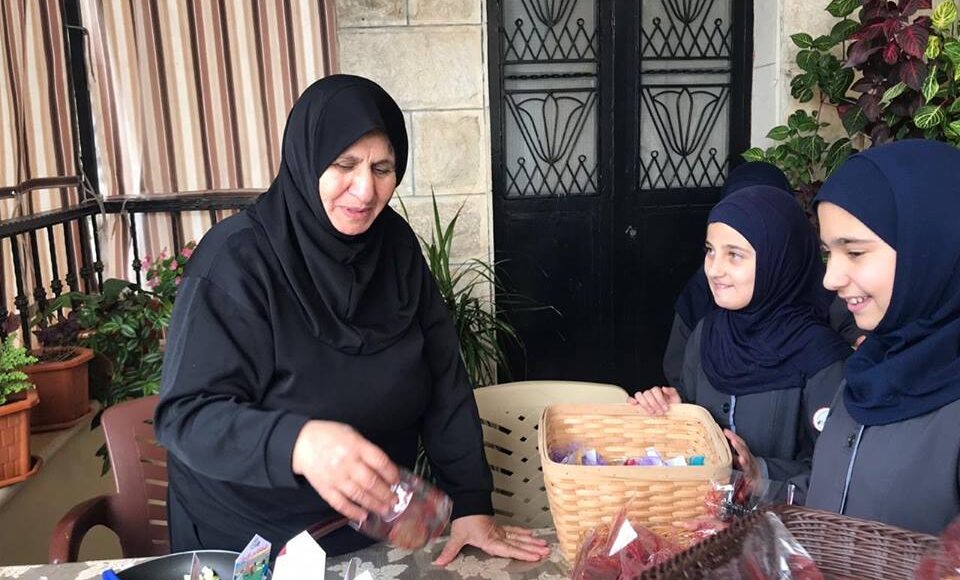 46925591_781351075547215_3135687702196781056_n