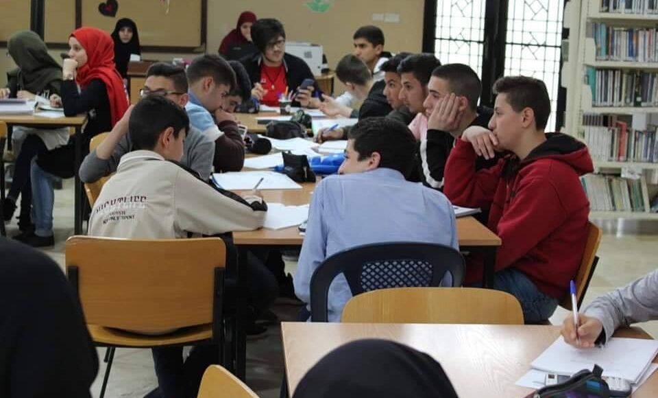 64821552_909767059372282_6728247718667354112_n